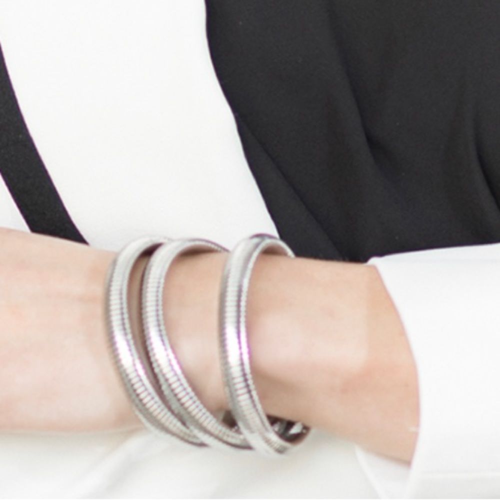 NWT SLEEK SNAKE DESIGN SILVER EMBRACEABLE BRACELET MIX MATCH 80’s LOOK